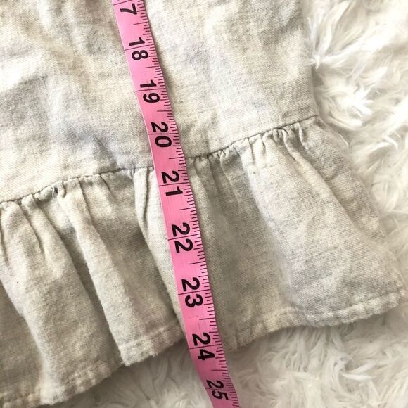 ZARA BASIC EMBROIDERED BEIGE TOP/ RUFFLED HEM sz M - Picture 10 of 10